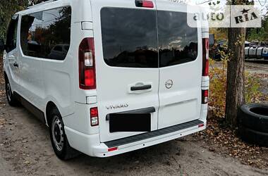 Минивэн Opel Vivaro 2016 в Харькове