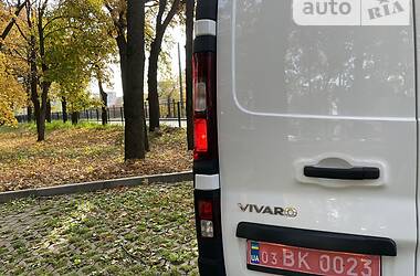 Минивэн Opel Vivaro 2017 в Харькове
