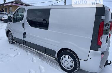 Минивэн Opel Vivaro 2012 в Ровно