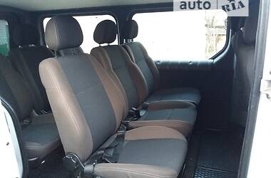 Минивэн Opel Vivaro 2010 в Ровно