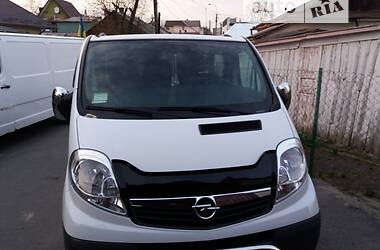 Минивэн Opel Vivaro 2010 в Ровно