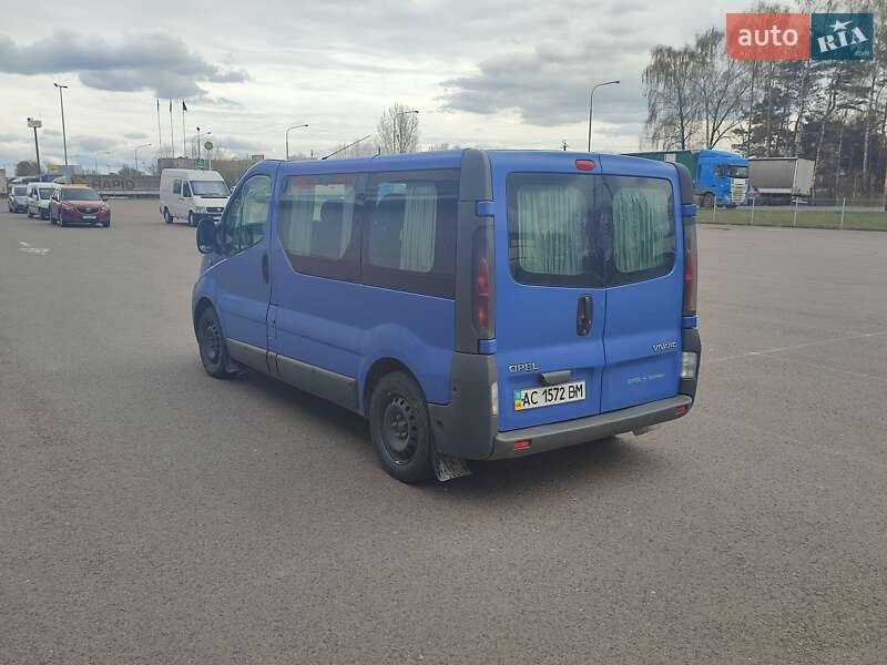 Минивэн Opel Vivaro 2004 в Ковеле
