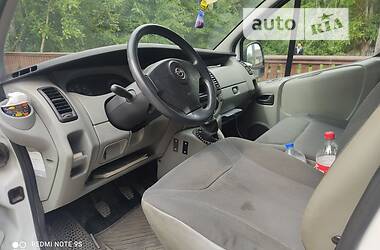 Грузовой фургон Opel Vivaro 2007 в Гадяче