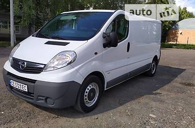 Грузовой фургон Opel Vivaro 2012 в Черновцах