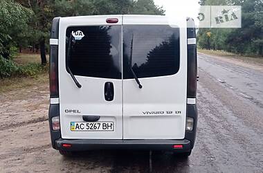 Мінівен Opel Vivaro 2003 в Старій Вижівці