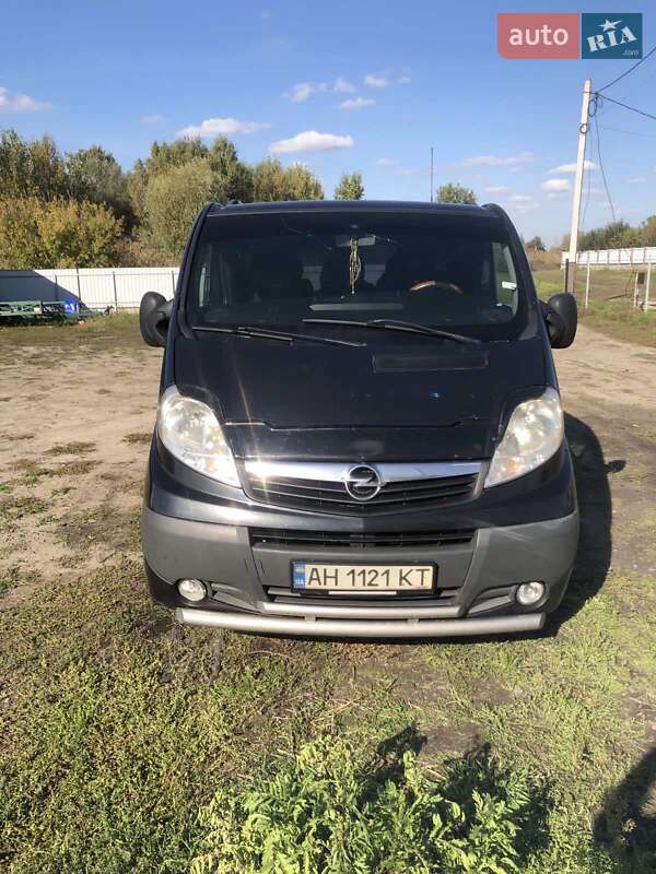 Минивэн Opel Vivaro 2007 в Хмельницком
