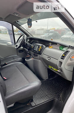 Мінівен Opel Vivaro 2008 в Києві