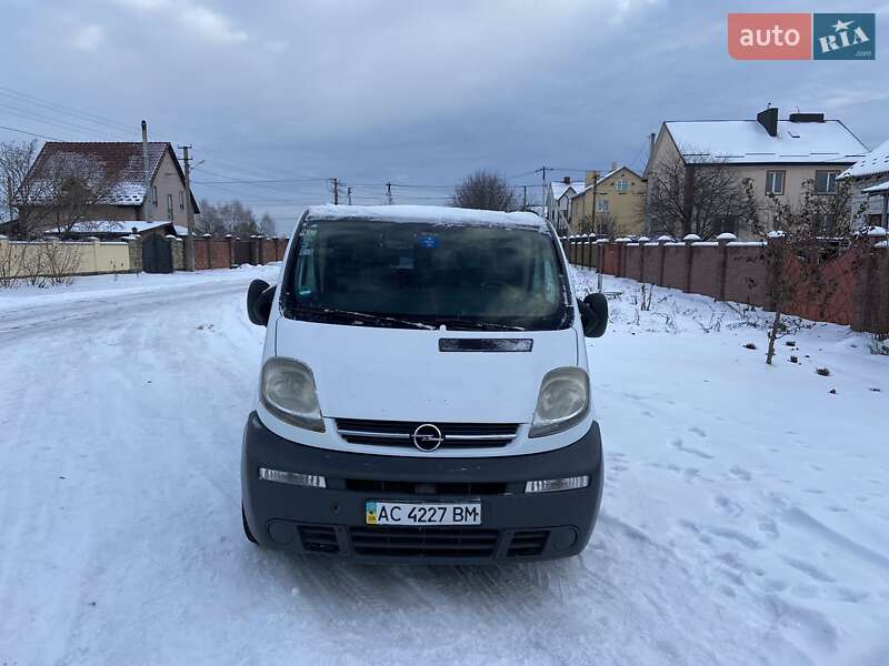 Минивэн Opel Vivaro 2006 в Луцке фото 4 Минивэн Opel Vivaro 2006 в Луцке