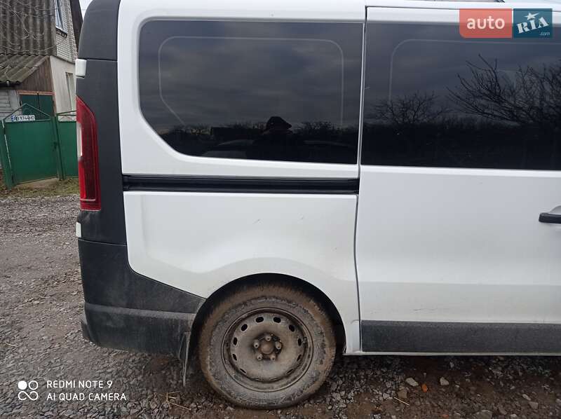 Мінівен Opel Vivaro 2016 в Вінниці