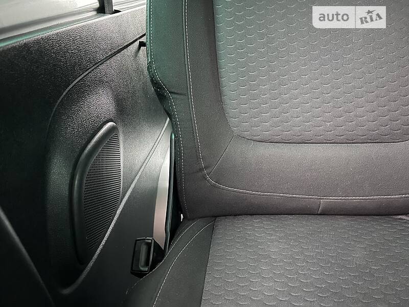 Мінівен Opel Vivaro 2017 в Києві