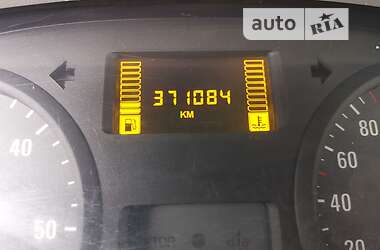 Минивэн Opel Vivaro 2007 в 