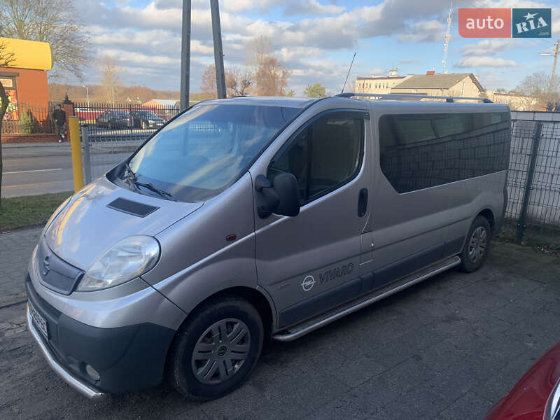 Минивэн Opel Vivaro 2012 в Черкассах