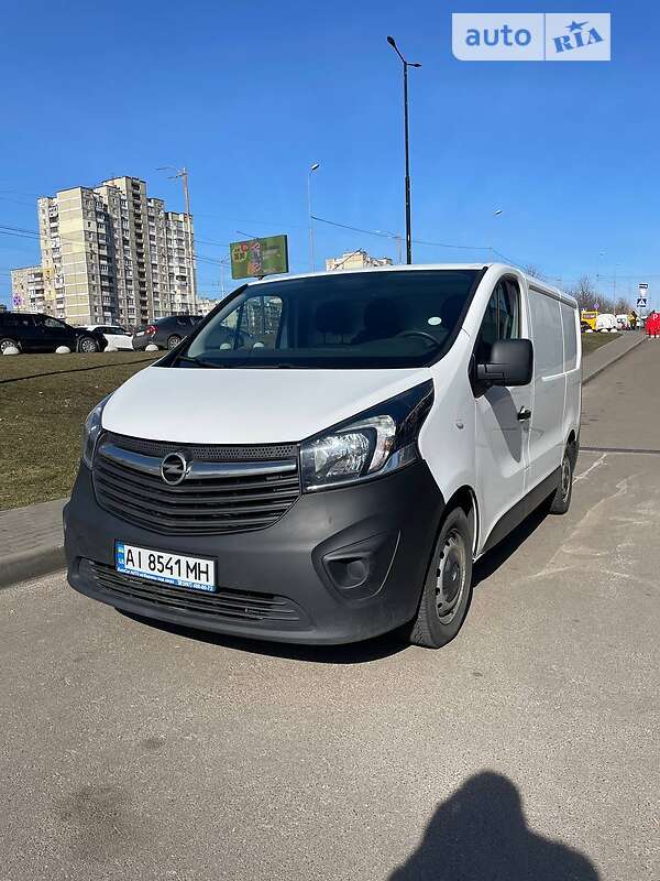 Грузовой фургон Opel Vivaro 2017 в Киеве