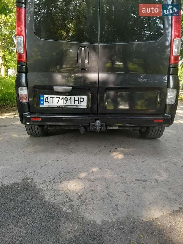 Минивэн Opel Vivaro 2007 в Городенке