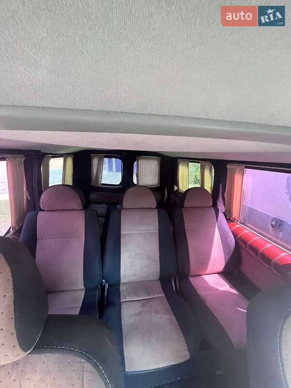 Мінівен Opel Vivaro 2008 в Бучачі