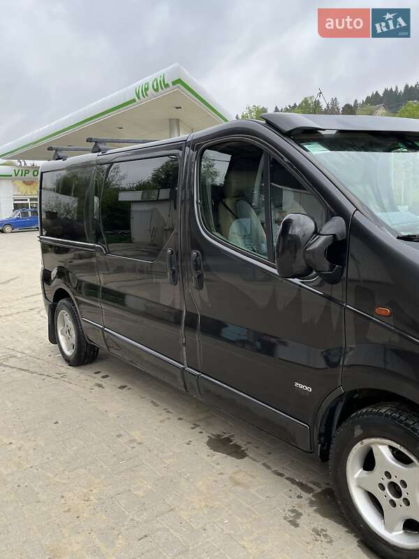 Мінівен Opel Vivaro 2007 в Чернівцях