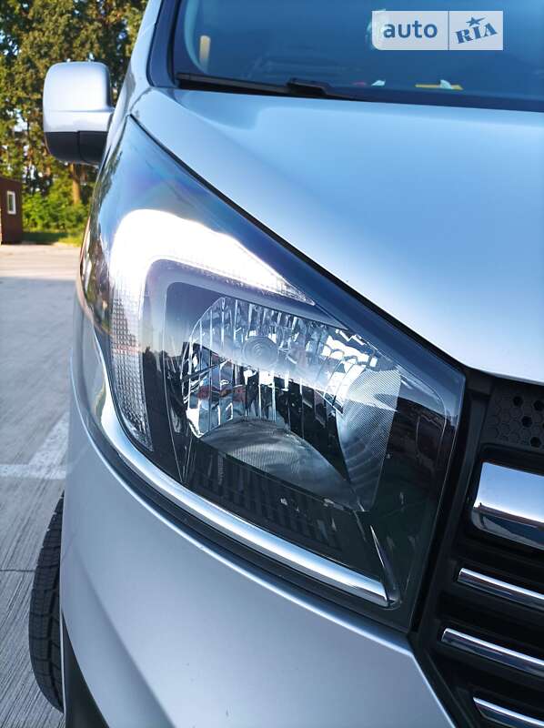 Мінівен Opel Vivaro 2019 в Києві