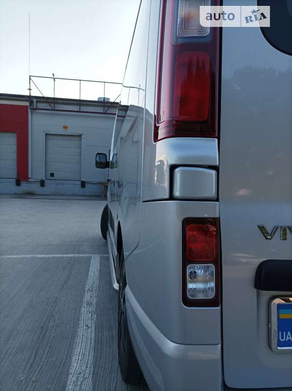 Мінівен Opel Vivaro 2019 в Києві