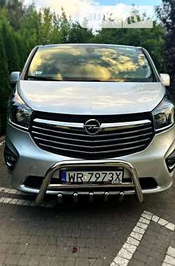 Минивэн Opel Vivaro 2017 в Николаеве