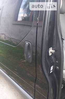 Минивэн Opel Vivaro 2010 в 