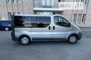 Минивэн Opel Vivaro 2004 в Киеве