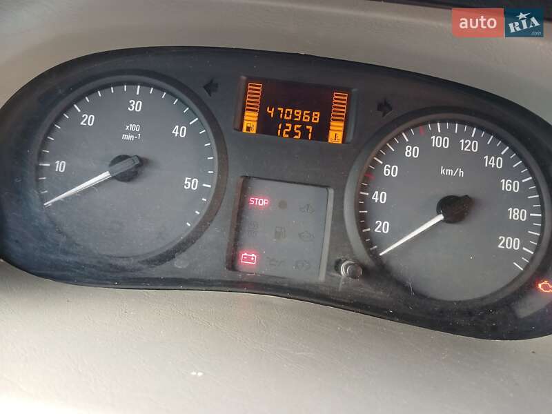 Минивэн Opel Vivaro 2009 в Николаеве