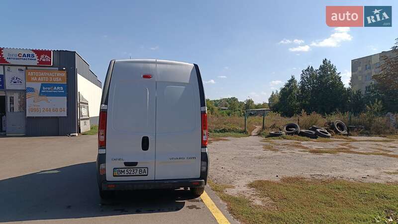 Минивэн Opel Vivaro 2009 в Конотопе