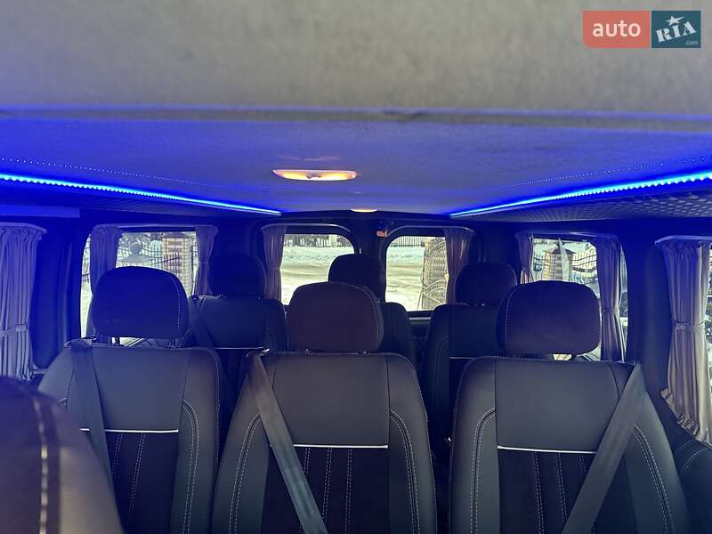 Мінівен Opel Vivaro 2018 в Тернополі