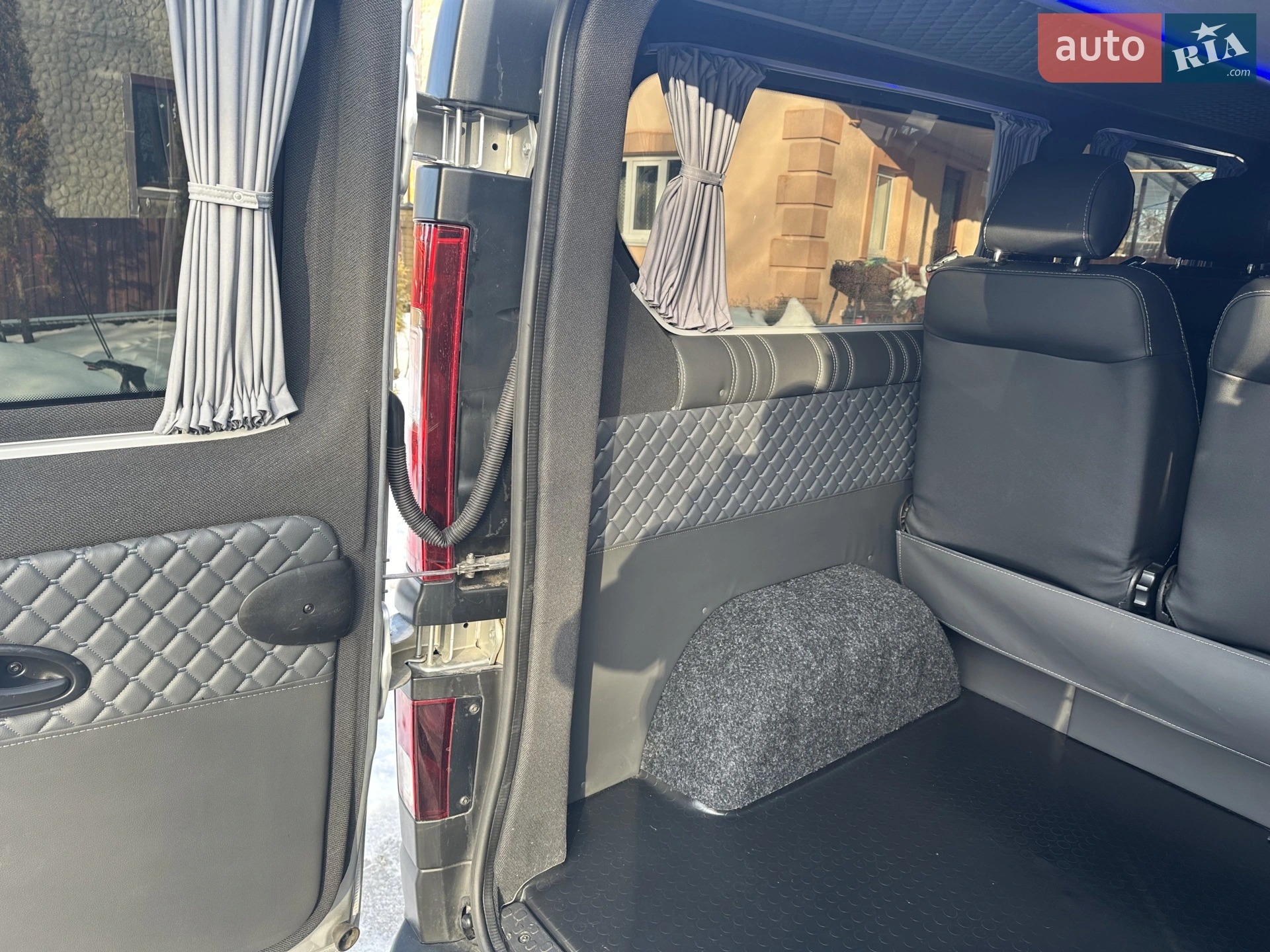 2018 Opel Vivaro - мініатюра 28