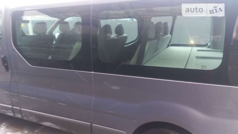 Минивэн Opel Vivaro 2013 в Житомире