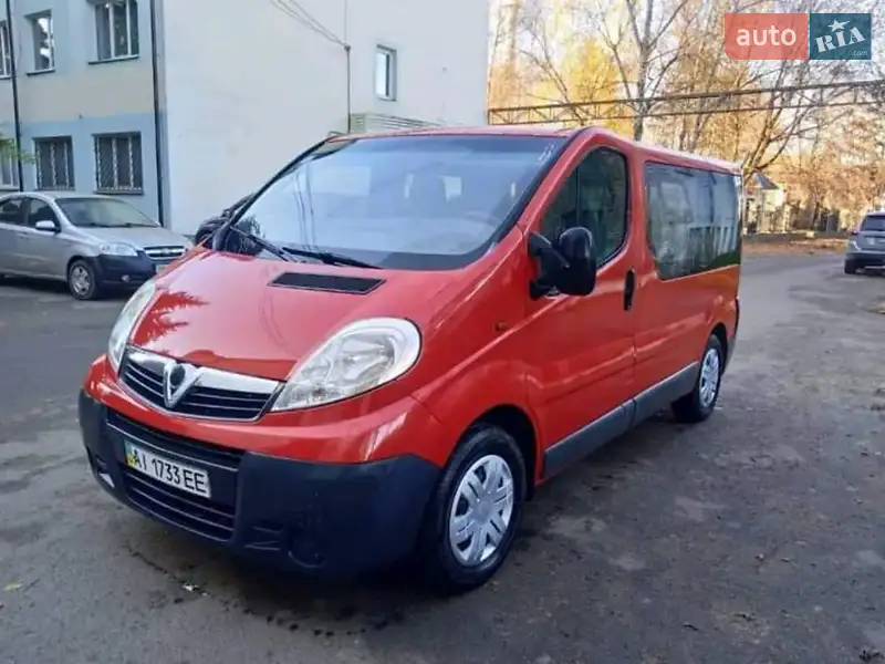 Минивэн Opel Vivaro 2009 в 