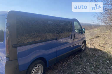 Мінівен Opel Vivaro 2004 в Жашківу