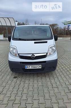 Минивэн Opel Vivaro 2012 в Ивано-Франковске