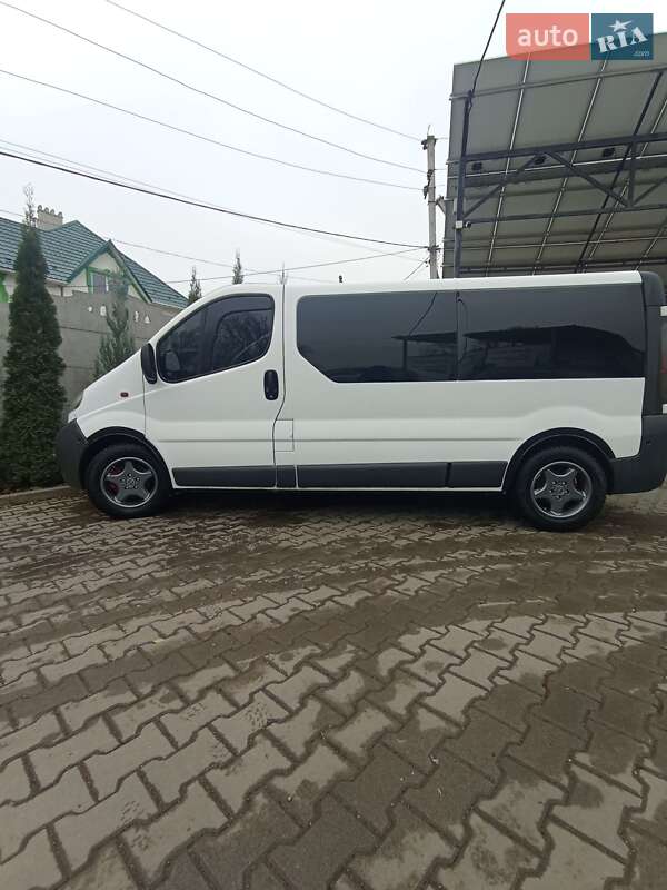 Минивэн Opel Vivaro 2004 в Черновцах фото 8 Минивэн Opel Vivaro 2004 в Черновцах