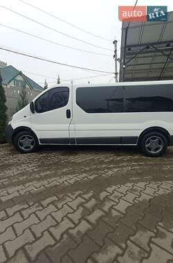 Минивэн Opel Vivaro 2004 в Черновцах