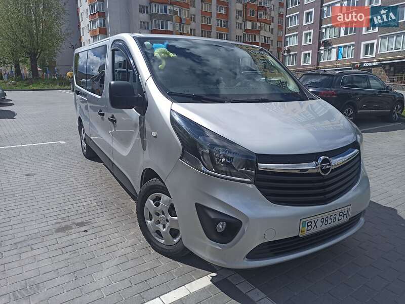 Минивэн Opel Vivaro 2018 в Хмельницком