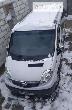 Минивэн Opel Vivaro 2012 в Сумах