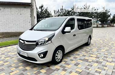 Минивэн Opel Vivaro 2015 в Виноградове