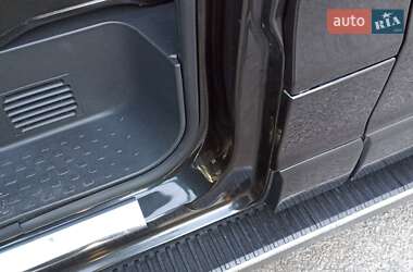 Мінівен Opel Vivaro 2018 в 