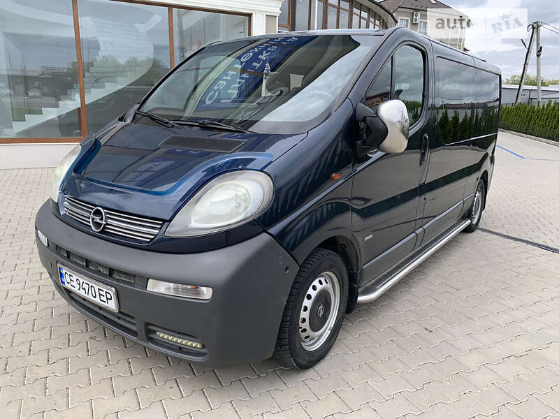 Минивэн Opel Vivaro 2002 в Черновцах