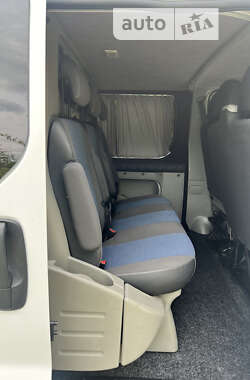 Минивэн Opel Vivaro 2013 в Коростене