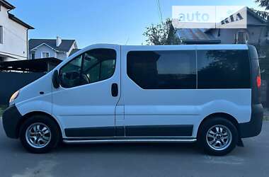 Мінівен Opel Vivaro 2006 в Львові