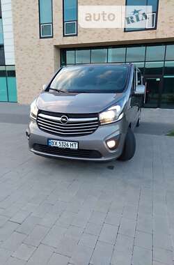 Минивэн Opel Vivaro 2017 в Хмельницком