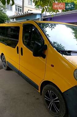 Минивэн Opel Vivaro 2004 в 