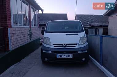 Минивэн Opel Vivaro 2004 в 
