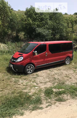 Минивэн Opel Vivaro 2010 в Каменец-Подольском