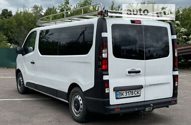 Мінівен Opel Vivaro 2015 в Дубні