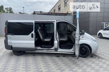 Мінівен Opel Vivaro 2012 в Запоріжжі