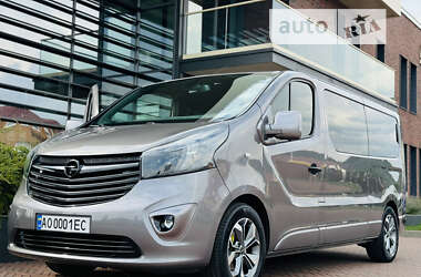 Мінівен Opel Vivaro 2014 в Мукачевому