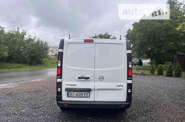 Грузовой фургон Opel Vivaro 2014 в Кременце